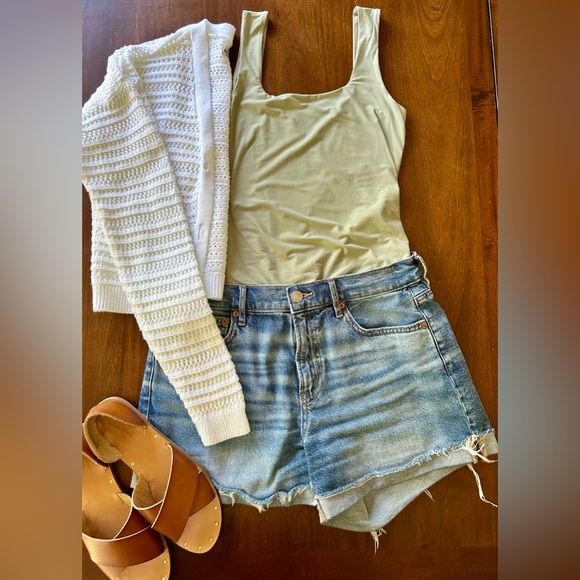 Abercrombie Soft Matte Seamless Squareneck Bodysuit - Picture 4 of 9